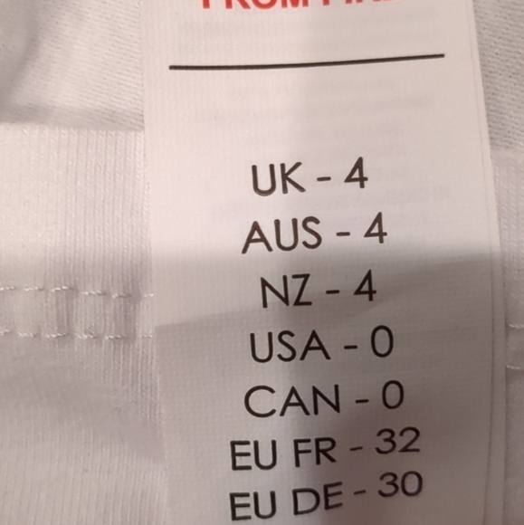 Nasty Gal Racer You To It Crop Top in White size UK 4 US 0 - Picture 4 of 6